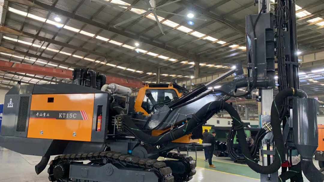 KT15C Буровые станки для бурения с поверхности